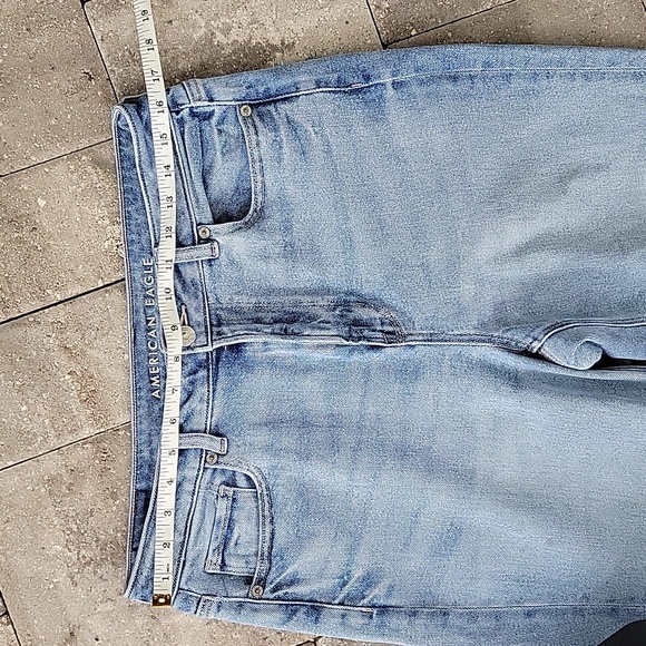AE Stretch Mom Straight Jean Sz 10 Long - Picture 10 of 12